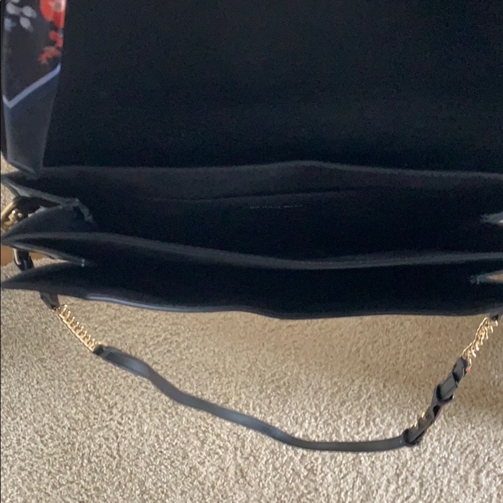 Purse - Picture 5 of 5